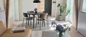Peace in beautifully renovated country house
