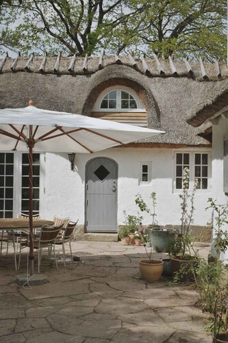 Peace in beautifully renovated country house