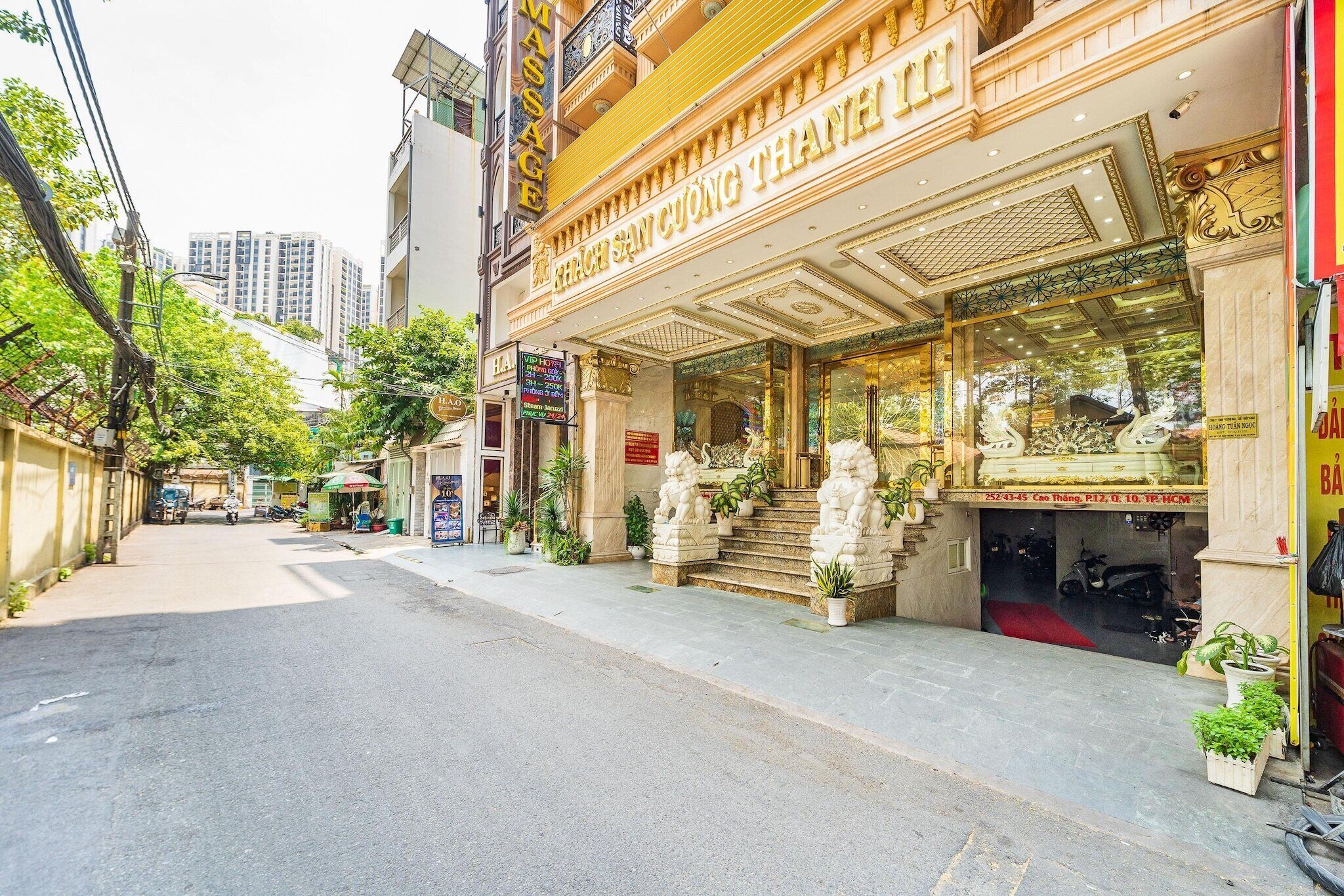 Holiday Home Exterior [summer]