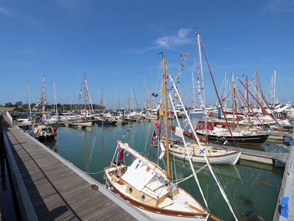 Marina/club náutico