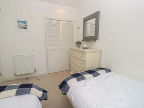 2 室のベッドルーム、客室ごとに異なる装飾、客室ごとに異なるインテリア、WiFi (無料)