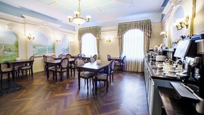 In-room dining - Roze Villa (Liepaja)