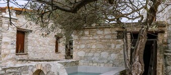 Ioulia’s Cottage by Nomads