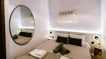 2 bedrooms, iron/ironing board, travel crib, free WiFi