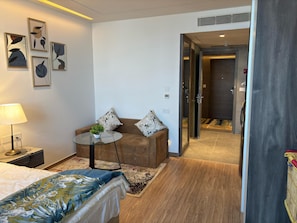 1 bedroom, iron/ironing board, WiFi