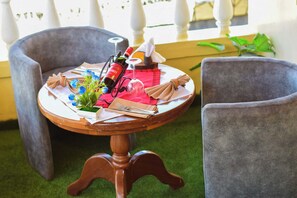 Food and drink - Leafy Park Villa (Nakuru)