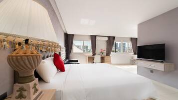 1 dormitorio, escritorio, ropa de cama