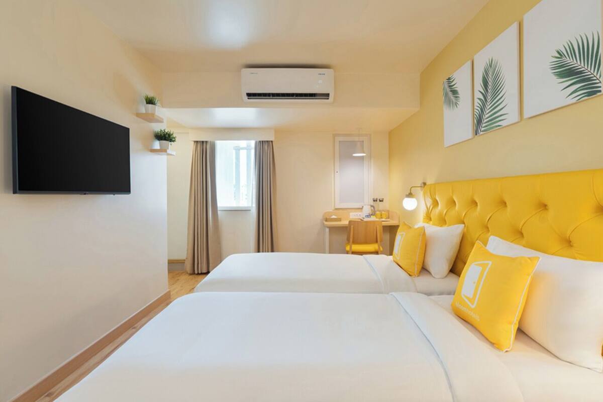 Double or Twin Room, City View | 1 bilik tidur, seterika/papan seterika, Wi-fi percuma