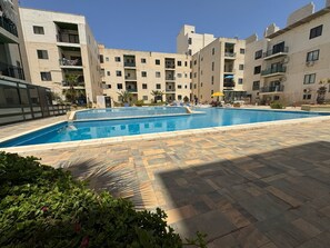 Piscine extérieure