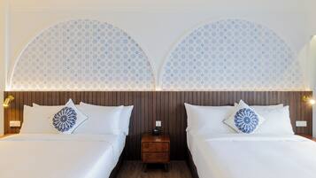 Schreibtisch, BĂŒgeleisen/BĂŒgelbrett, kostenloses WLAN