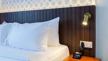 スイート キングベッド 1 台 喫煙可 (Lisbon Prestige) | デスク、アイロン / アイロン台、WiFi (無料)