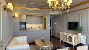 Suite, 1 King Bed, Non Smoking (Lisbon Majestic) | Minibar, in-room safe, desk, laptop workspace