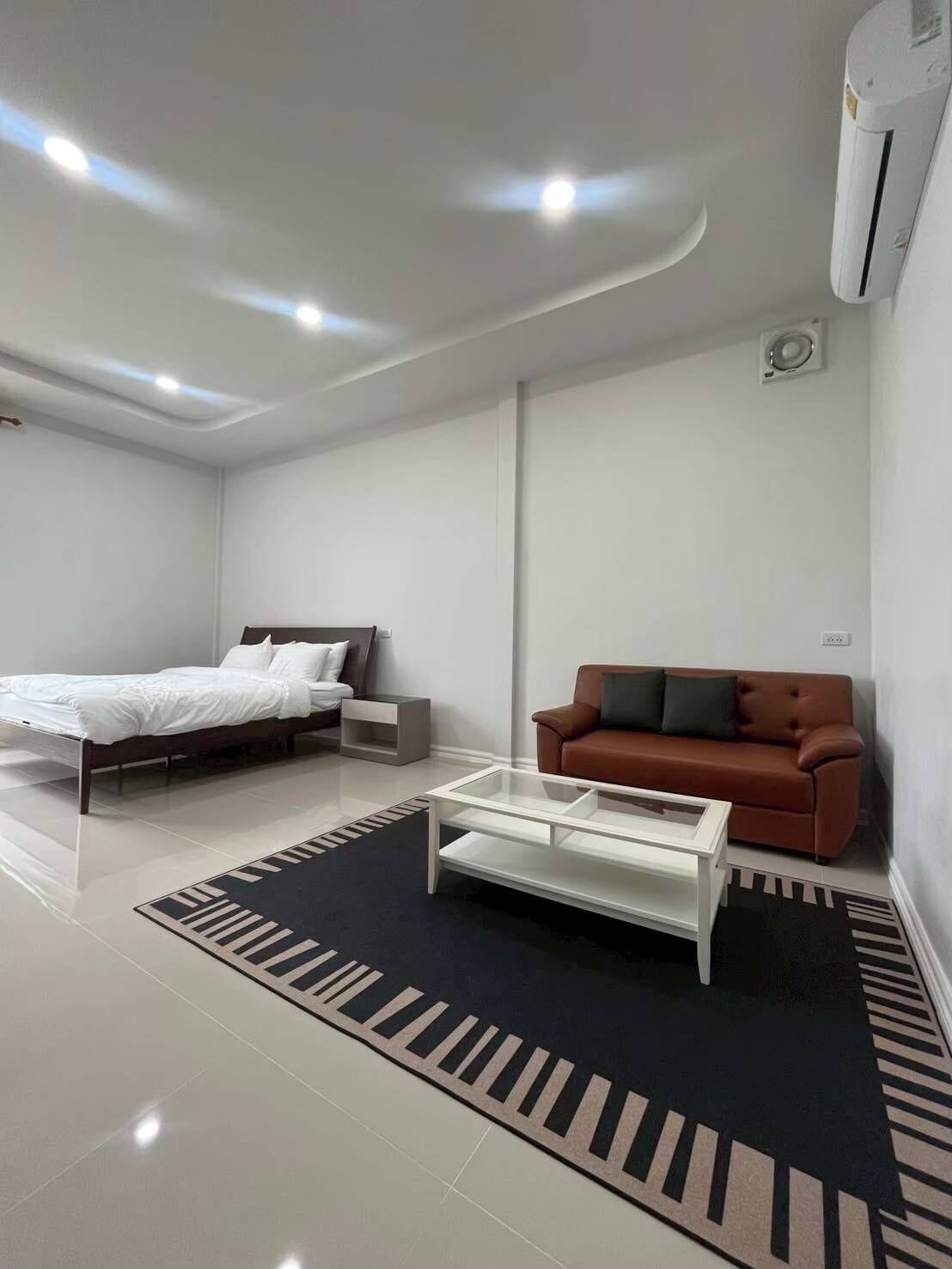 Comfort Double Room Single Use, 1 Bedroom | Desk, laptop workspace, free WiFi, bed sheets