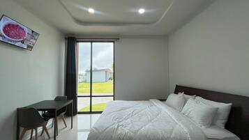 Comfort-Doppelzimmer zur Einzelnutzung, 1 Schlafzimmer | Schreibtisch, laptopgeeigneter Arbeitsplatz, kostenloses WLAN