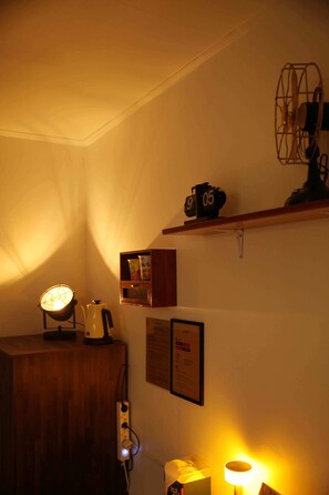 Deluxe Double Room | Premium bedding, desk, laptop workspace, free WiFi - Pyungtaek1981 (Pyeongtaek)