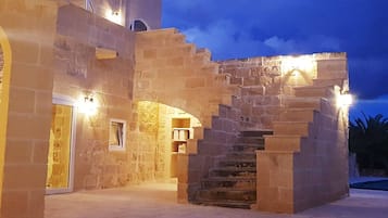 Villa, 5 habitaciones, alberca privada, vista al jardín | Exterior