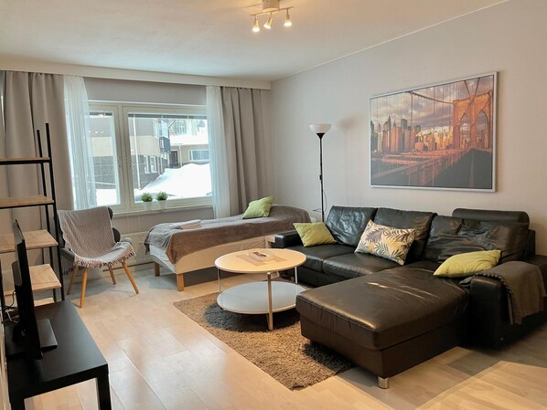 Comfort Apartment, 2 Bedrooms, City View
