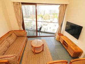 Living area - Hotel Tattva Suites Pune (Pune)