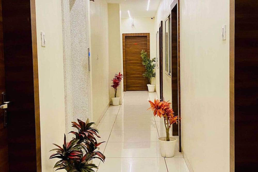 Hotel Sukh Vilas