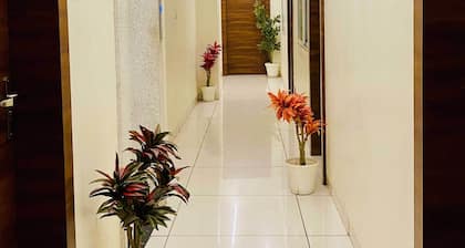 Hotel Sukh Vilas