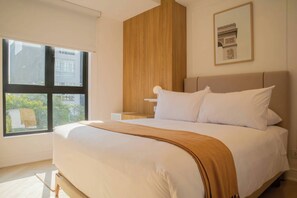 3 bedrooms, iron/ironing board, WiFi, bed sheets - w*| Lovely 3BR w/ Incredible Balcony in Miraflores (Miraflores)