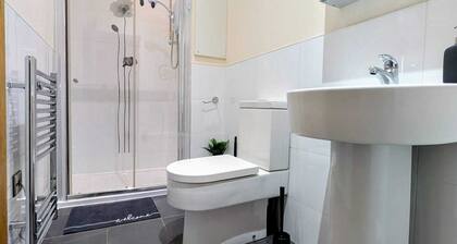 Charming 1-bedroom apartment in Huddersfield