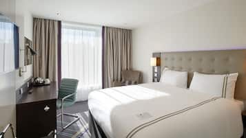 Standard Double Room | Soundproofing, free WiFi