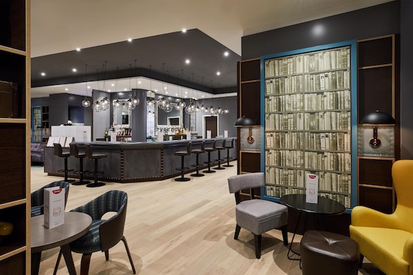 Bar (in der Unterkunft)