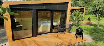 Cabin in Nature near Scenic Trails