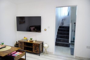 Interior - Wollaton Haven for Family and Contractors (Nottingham)