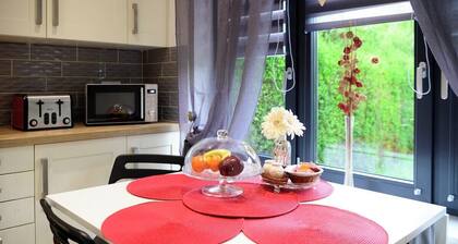 Wollaton Haven for Family and Contractors