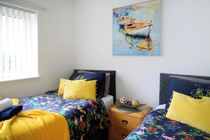 3 chambres, fer et planche à repasser, Wi-Fi gratuit