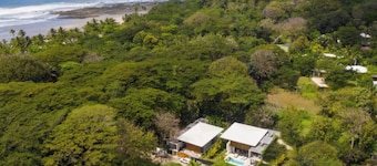 Private Pool Villa Steps to the Beach