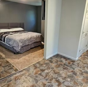 3 bedrooms, iron/ironing board, WiFi, bed sheets - 3-bedroom house in peaceful Water Valley with AC, WiFi. Enjoy your stay (Water Valley)