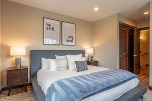 3 Schlafzimmer, Bügeleisen/Bügelbrett, kostenloses WLAN, Bettwäsche