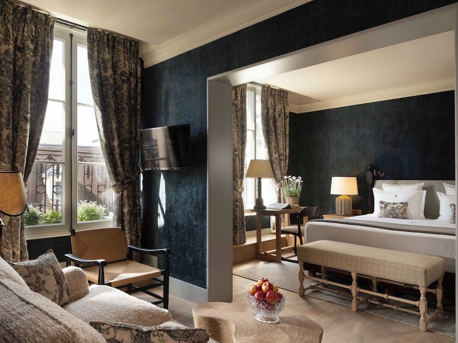Comfort Suite, Balcony, City View