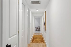 Interior - Free Parking! Large, 2BR/1.5BA with AC/TV/Internet (Washington)