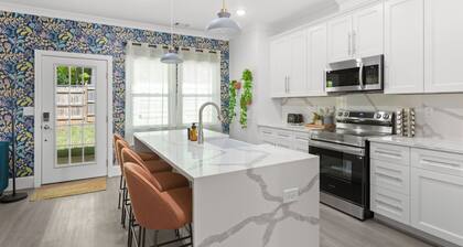 Stylish 4BR Haven by MHM Luxury Properties