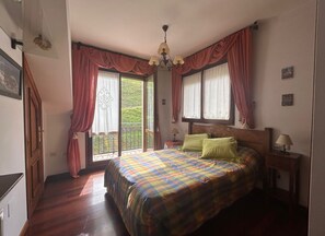 2 soverom, strykejern/-brett, wi-fi og sengetøy