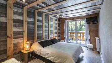 Double Room, Balcony | Soundproofing, free WiFi