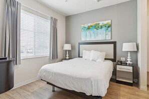 2 bedrooms, desk, iron/ironing board, travel crib