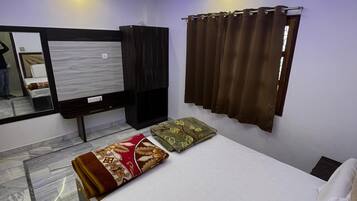 Coffres-forts dans les chambres, bureau, chambres insonorisées