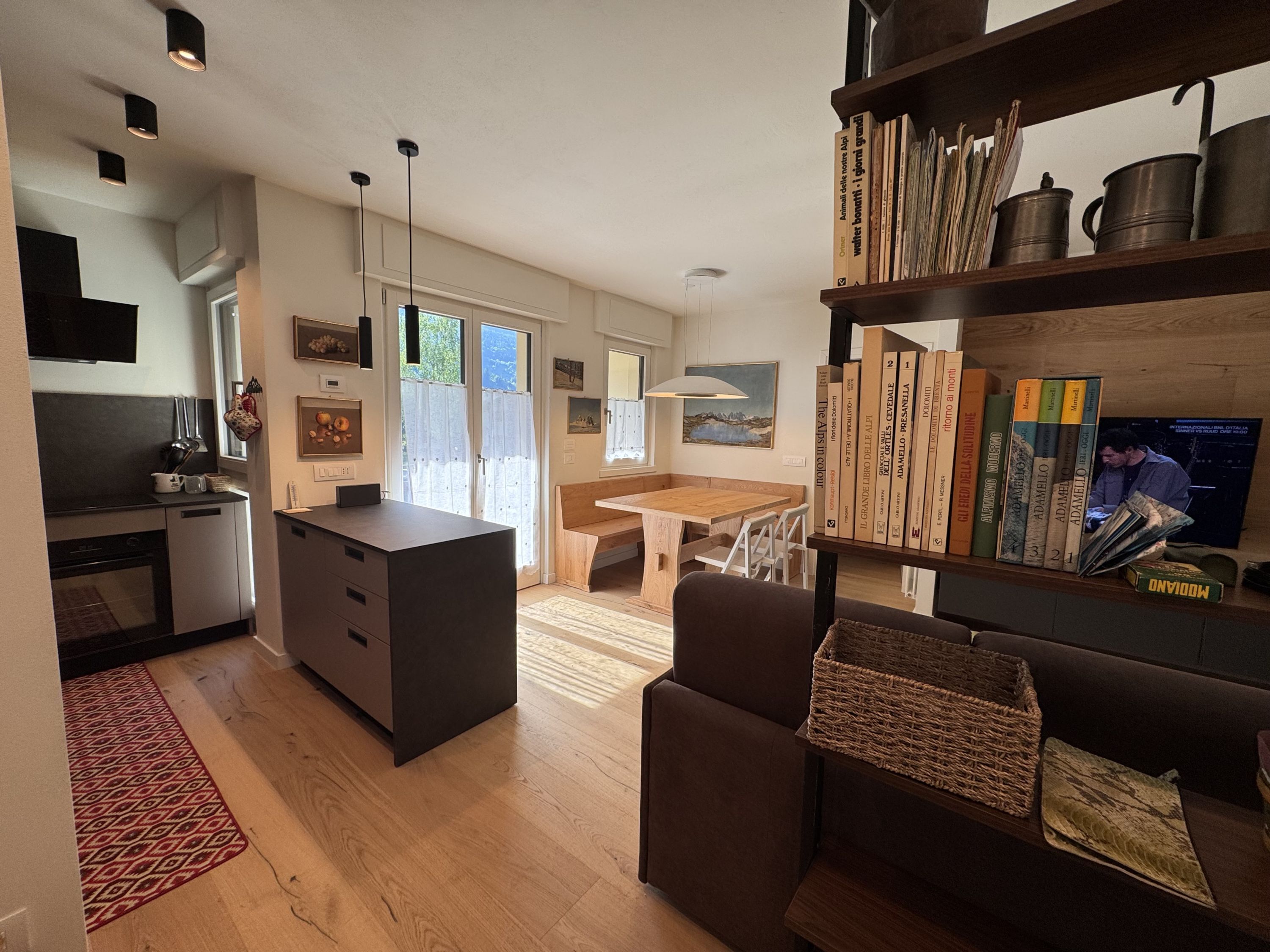 Apartment, Smoking | 2 bedrooms