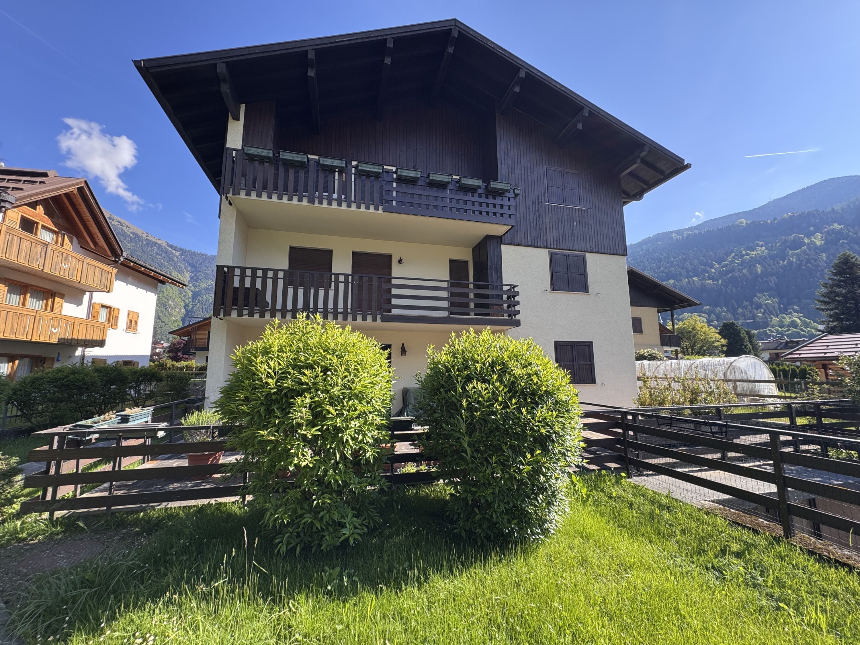 公寓, 吸煙房 | 2 間臥室