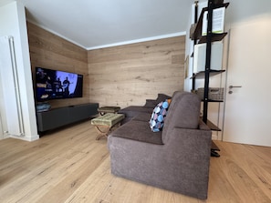 Apartment, Smoking | 2 bedrooms