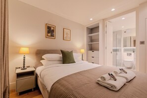 Elite Apartment | 1 bedroom, in-room safe, iron/ironing board - Your Apartment - St. Paul's (London)