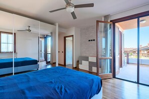 4 dormitorios, tabla de planchar con plancha, wifi gratis y ropa de cama