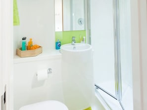 Studio, Non Smoking | Bathroom