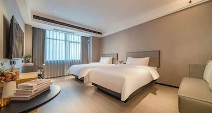 C Station Meisu Hotel