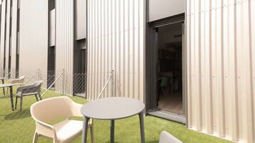 Single Room, Non Smoking, Patio | Terrace/patio